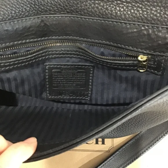 VTG Coach Sonoma Black Flap Crossbody Bag 90s Pebbled Leather Classic City - Picture 7 of 14